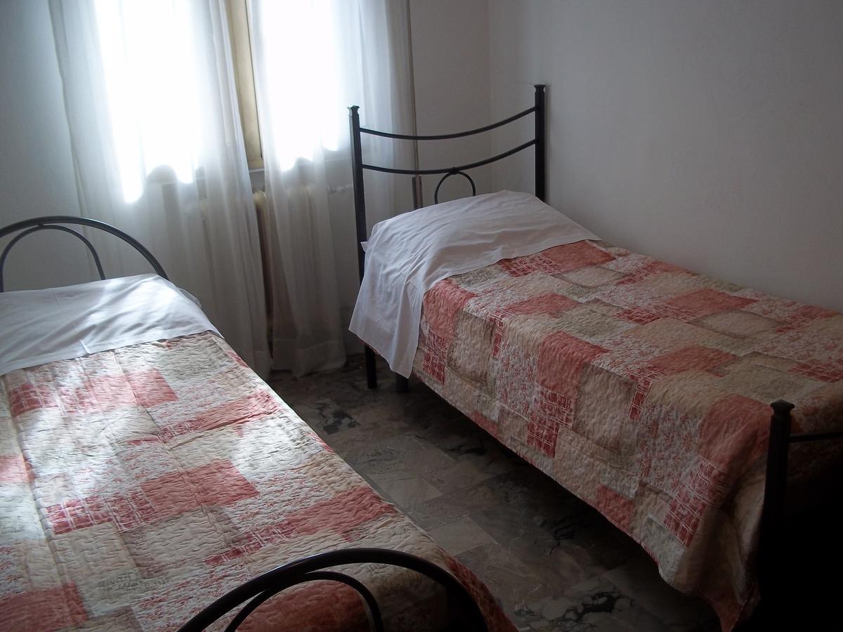 Appartamento Gronda Lagunare Тессера Екстер'єр фото